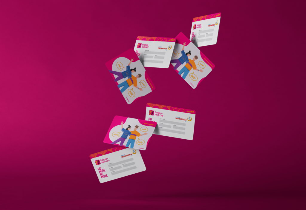 Design de la Carte Jeunes Européenne Luxembourg pour les auberges de jeunesse Youth Hostels, montrant les logos officiels et les illustrations.