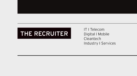 The Recruiter - Photo