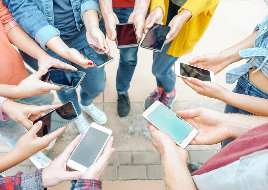 L'histoire du SMS en France et au Luxembourg, de 1992 à aujourd'hui - Photo