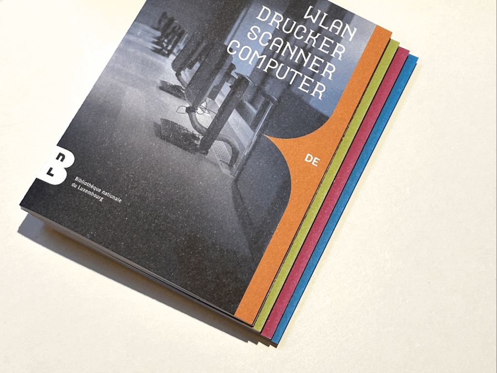 Bibliothèque nationale du Luxembourg, brochures visiteurs - Photo