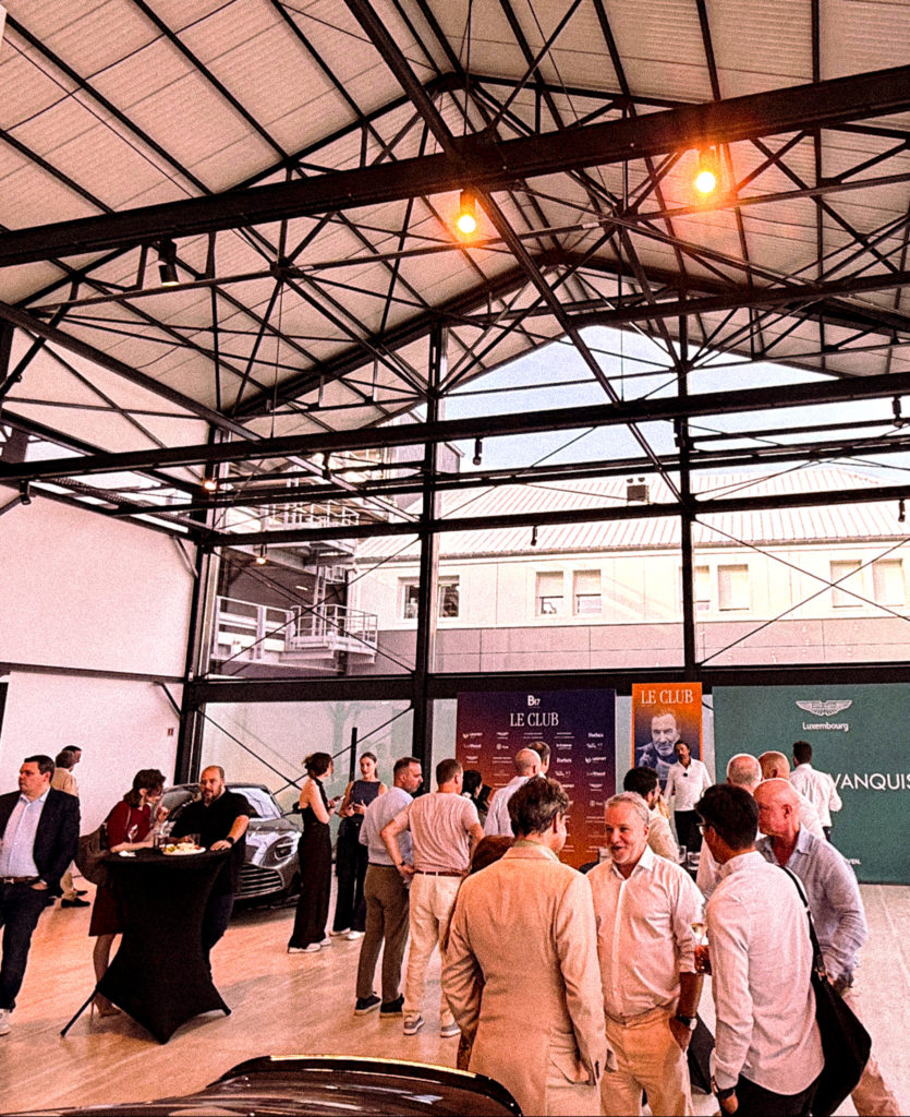 Invités lors de la soirée de networking et de lancement du magazine Le Club B17 au Luxembourg