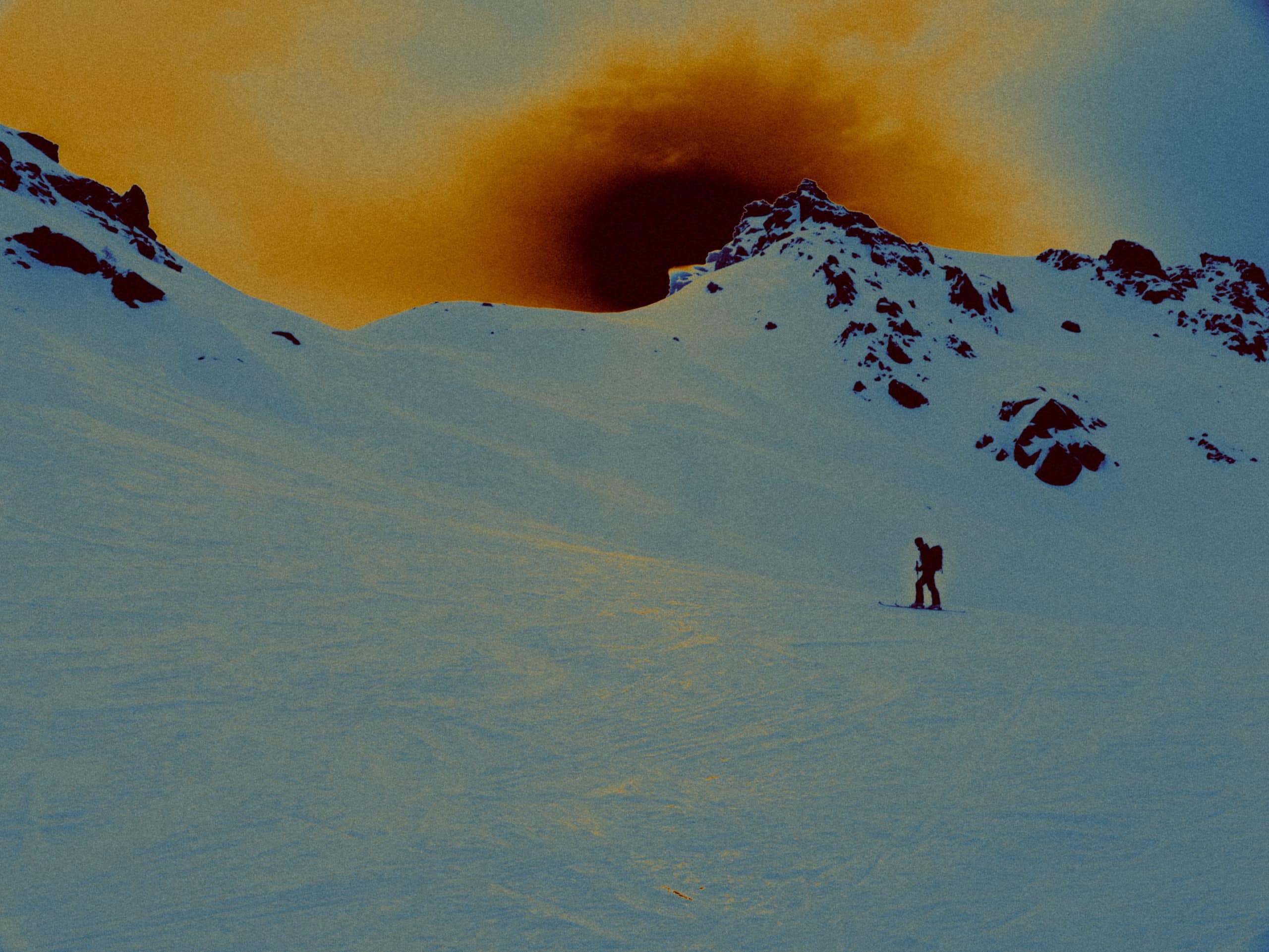 Altitude - Photo