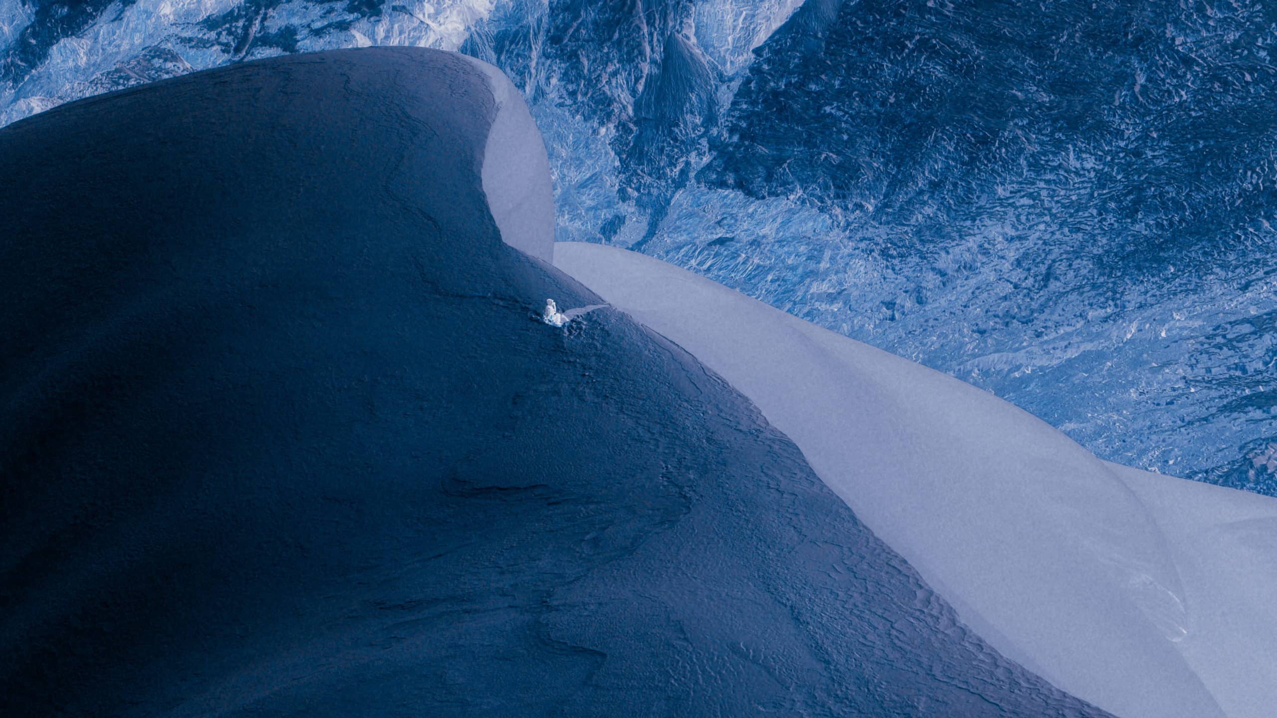 Altitude - Photo